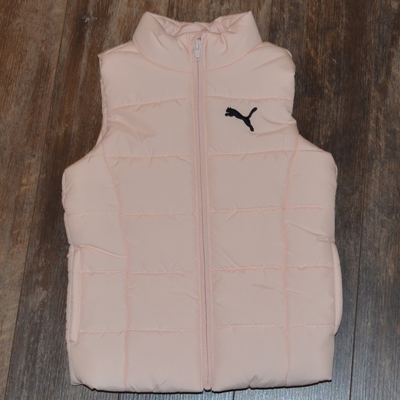 ✨HOST PICK ✨NWOT - Puma Puffer Vest - Picture 1 of 4
